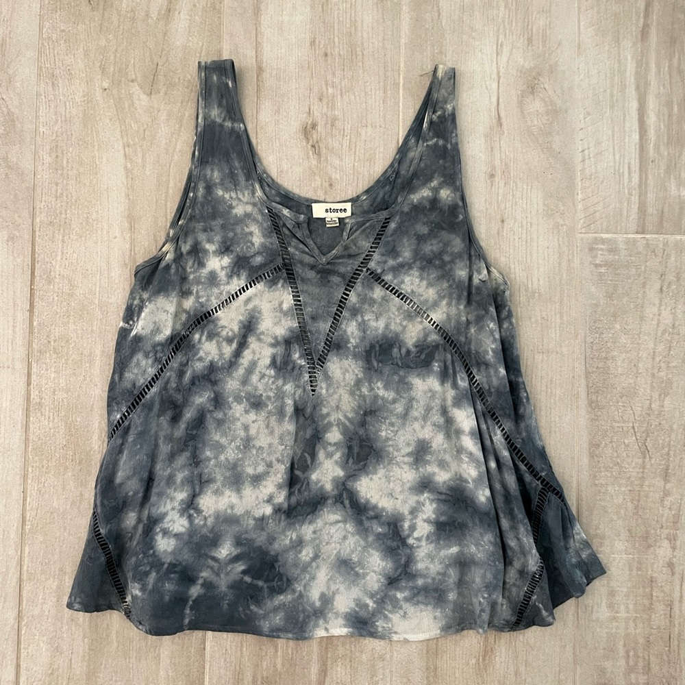 Storee Tank Top